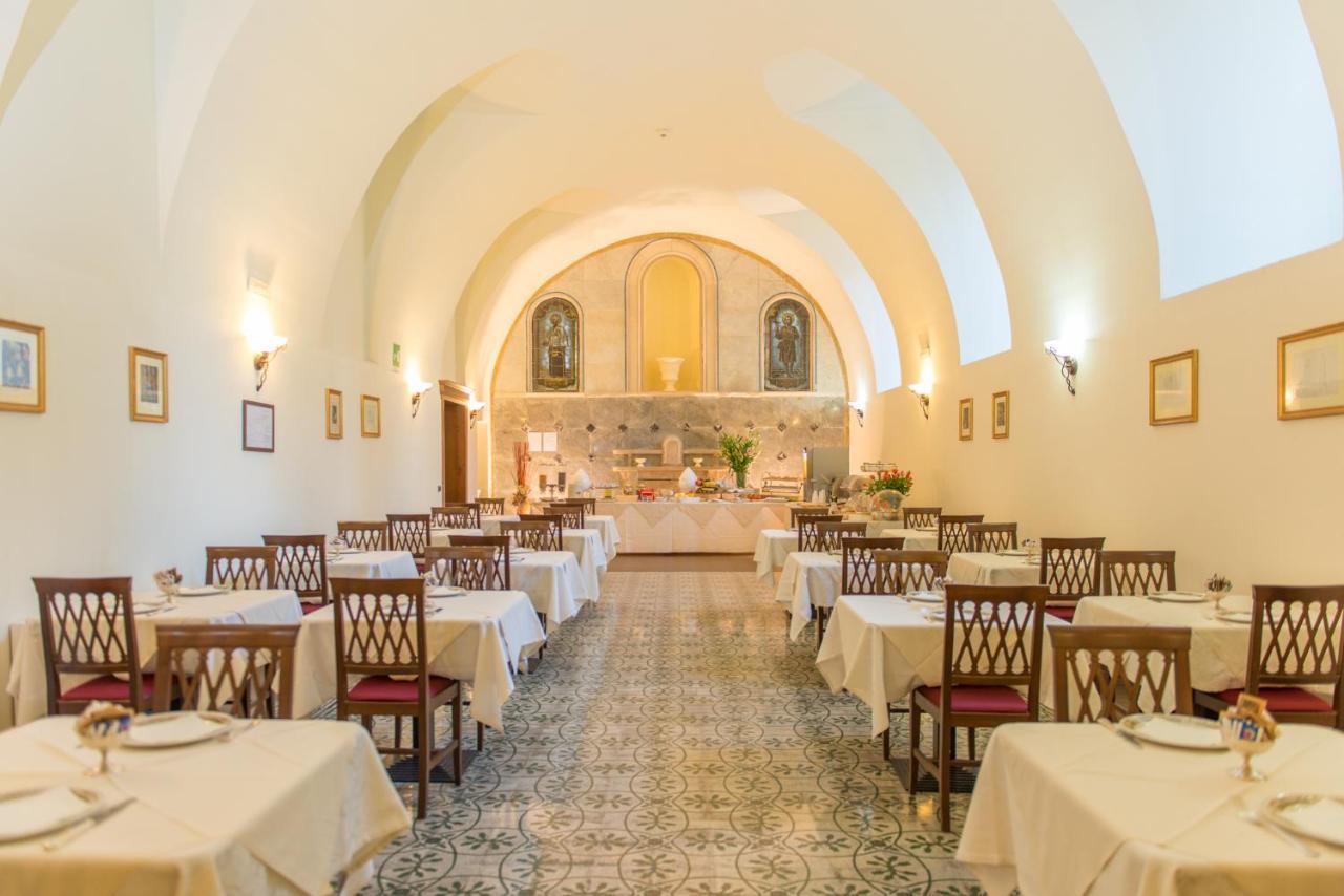 Hotel San Paolo Al Convento Trani Zewnętrze zdjęcie